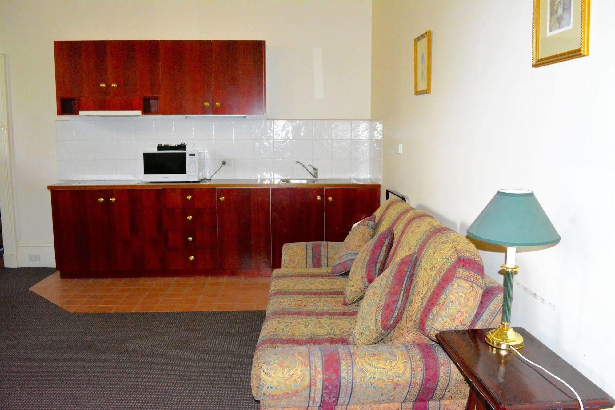 מלבורן Magnolia Court Boutique Hotel מראה חיצוני תמונה